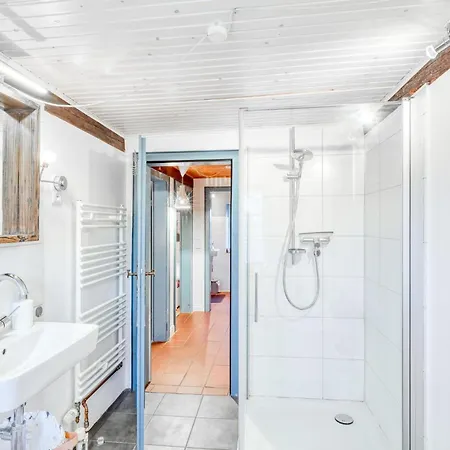 Lovely In Niebuell Ot * Klixbull