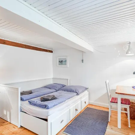 Lovely In Niebuell Ot *