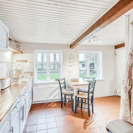 Feriehus Lovely In Niebuell Ot *