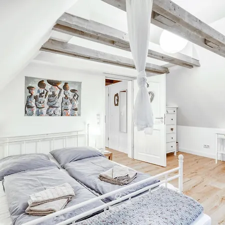 Feriehus Lovely In Niebuell Ot Klixbull