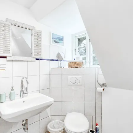 Lovely In Niebuell Ot