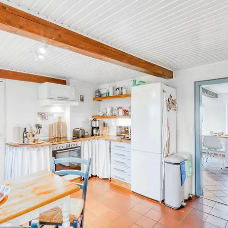 Lovely In Niebuell Ot Klixbull