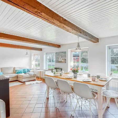 Lovely In Niebuell Ot * Klixbull